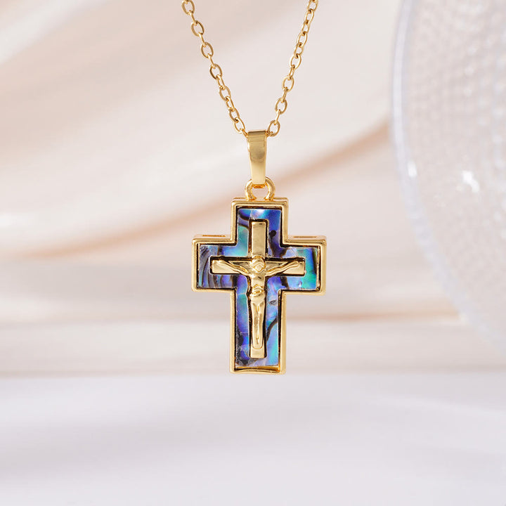 Christianartworkshop Collier pendentif croix crucifix à plusieurs rangs : symbole de rédemption et de grâce éternelle - Vert - image 0