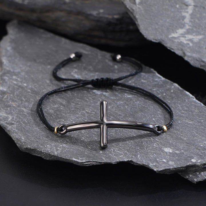 Christianartworkshop Bracelet moderne ajustable en forme de croix : un rappel de la protection divine et de la grâce infinie - Noir - image 1