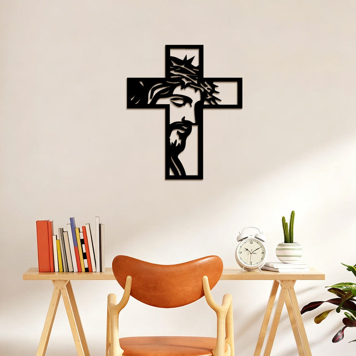 Christianartworkshop Croix contemplative de Jésus couronnée d'épines, décoration murale en métal : emblème de sacrifice et de miséricorde - image 3