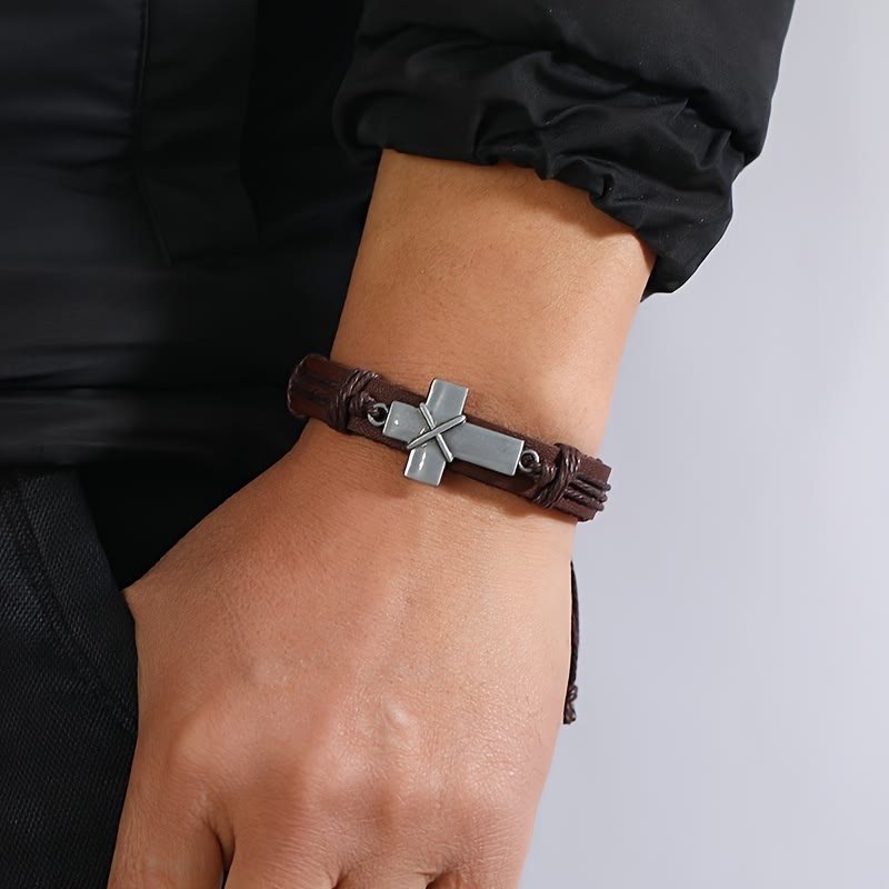 Christianartworkshop Bracelet ajustable vintage en cuir tressé et métal avec croix : un symbole de foi inébranlable - image 1