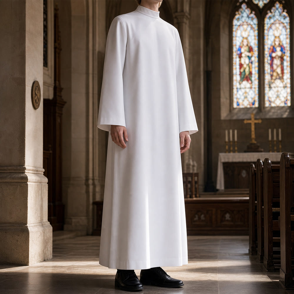 Aube liturgique blanche unie de Christianartworkshop pour les cérémonies sacrées - image 1