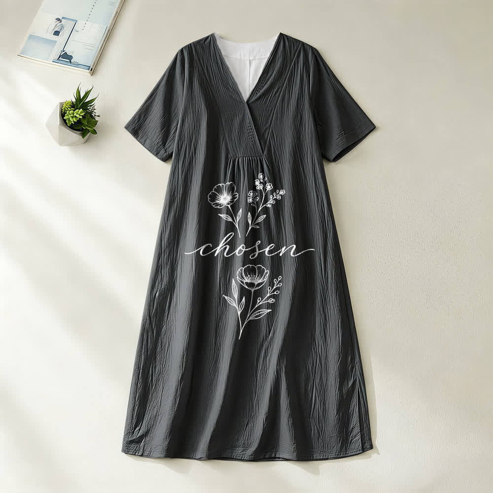 Robe midi à manches courtes et col en V ornée d'un motif floral inspirant, inspirée par Christianartworkshop - Noir - 4XL - image 8