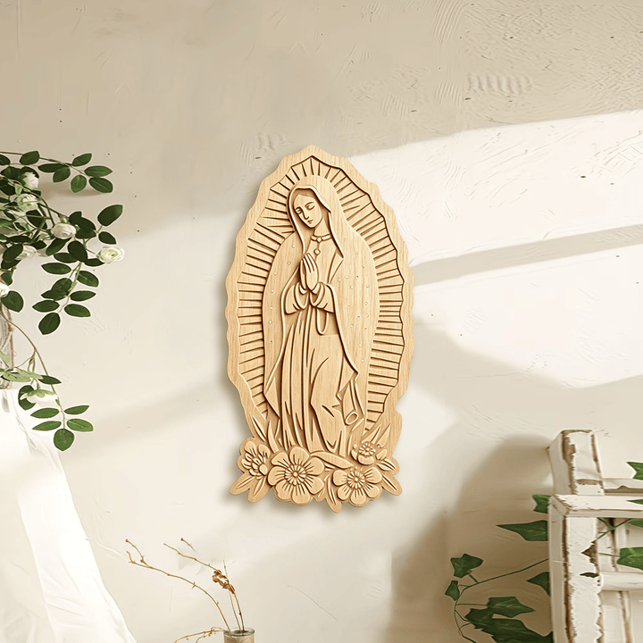 Christianartworkshop Plaque murale en bois « Auréole rayonnante » de Notre-Dame de Guadalupe : emblème de douce protection - image 0