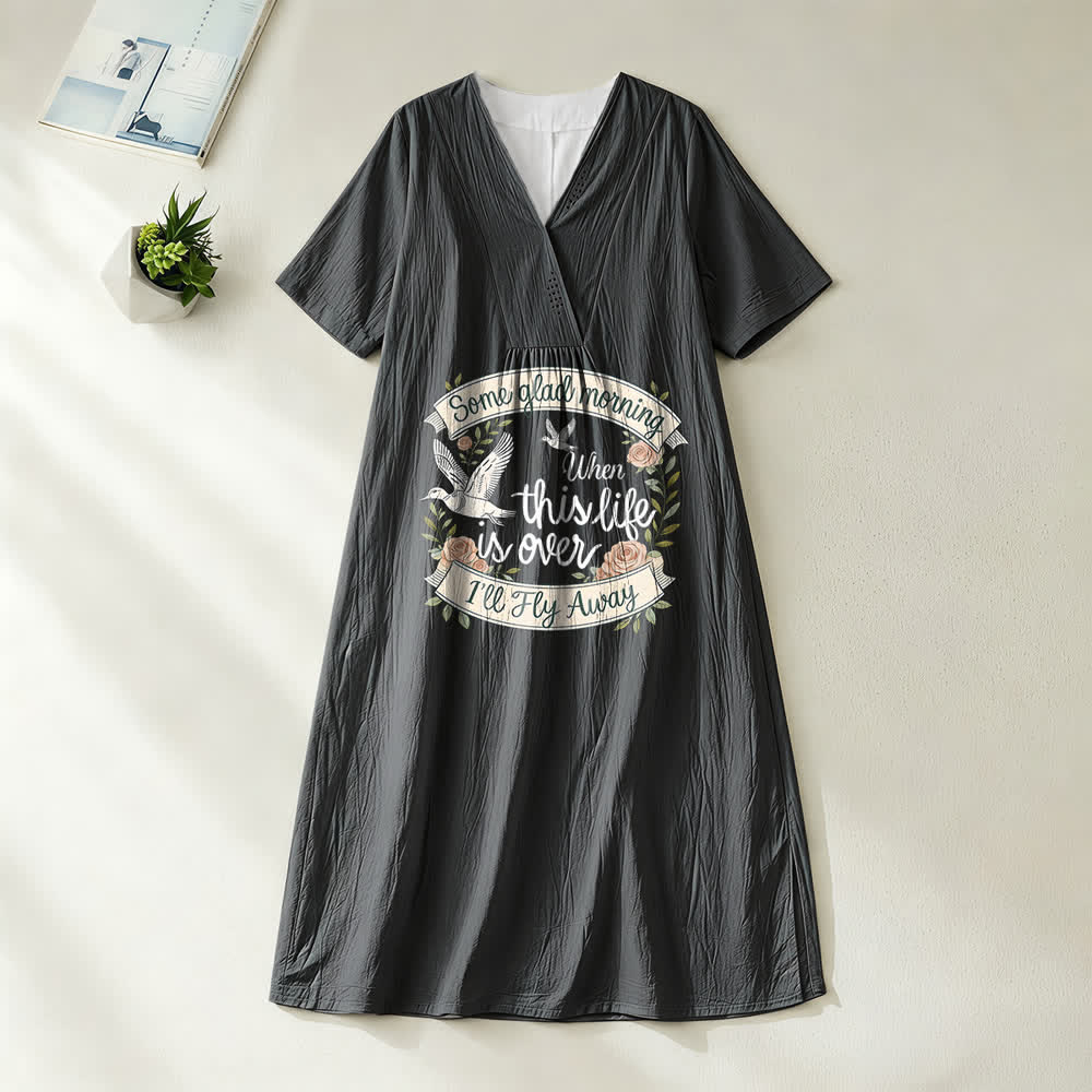 Christianartworkshop Robe midi à manches courtes et col en V, motif colombe, « Some Glad Morning I'll Fly Away » - Noir - 4XL - image 0