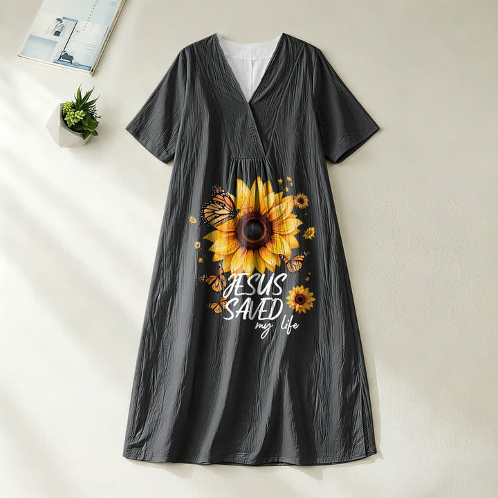 Robe midi à manches courtes et col en V, motif tournesol et papillon, de Christianartworkshop « Jésus m'a sauvé la vie ». - Noir - 4XL - image 4