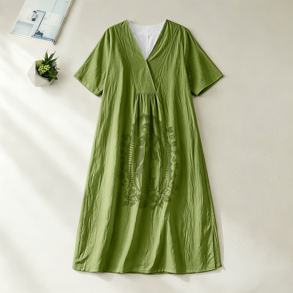 Robe midi à manches courtes et col en V, motif silhouette Notre-Dame de Guadalupe , Christianartworkshop - Vert olive - 4XL - image 10