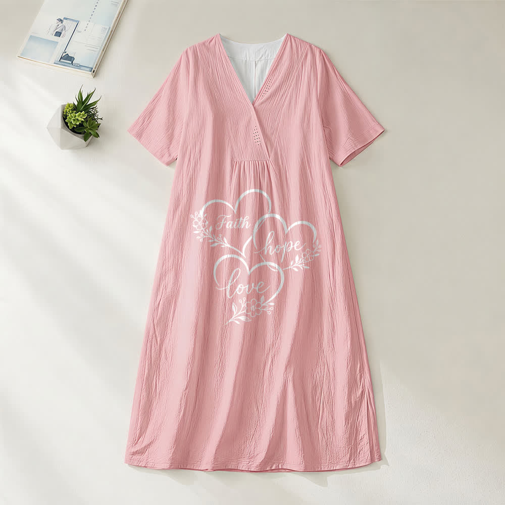 Robe midi à manches courtes et col en V, imprimé cœur floral « Foi, Espoir, Amour » de Christianartworkshop - Rose - 4XL - image 8
