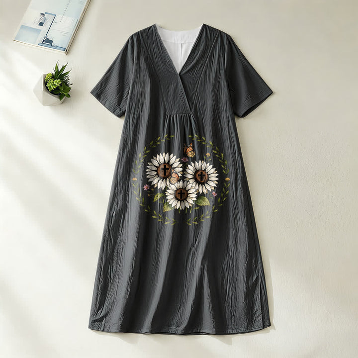 Robe midi à manches courtes et col en V, motif tournesol, croix et papillon, inspirée de Christianartworkshop - Noir - 4XL - image 4