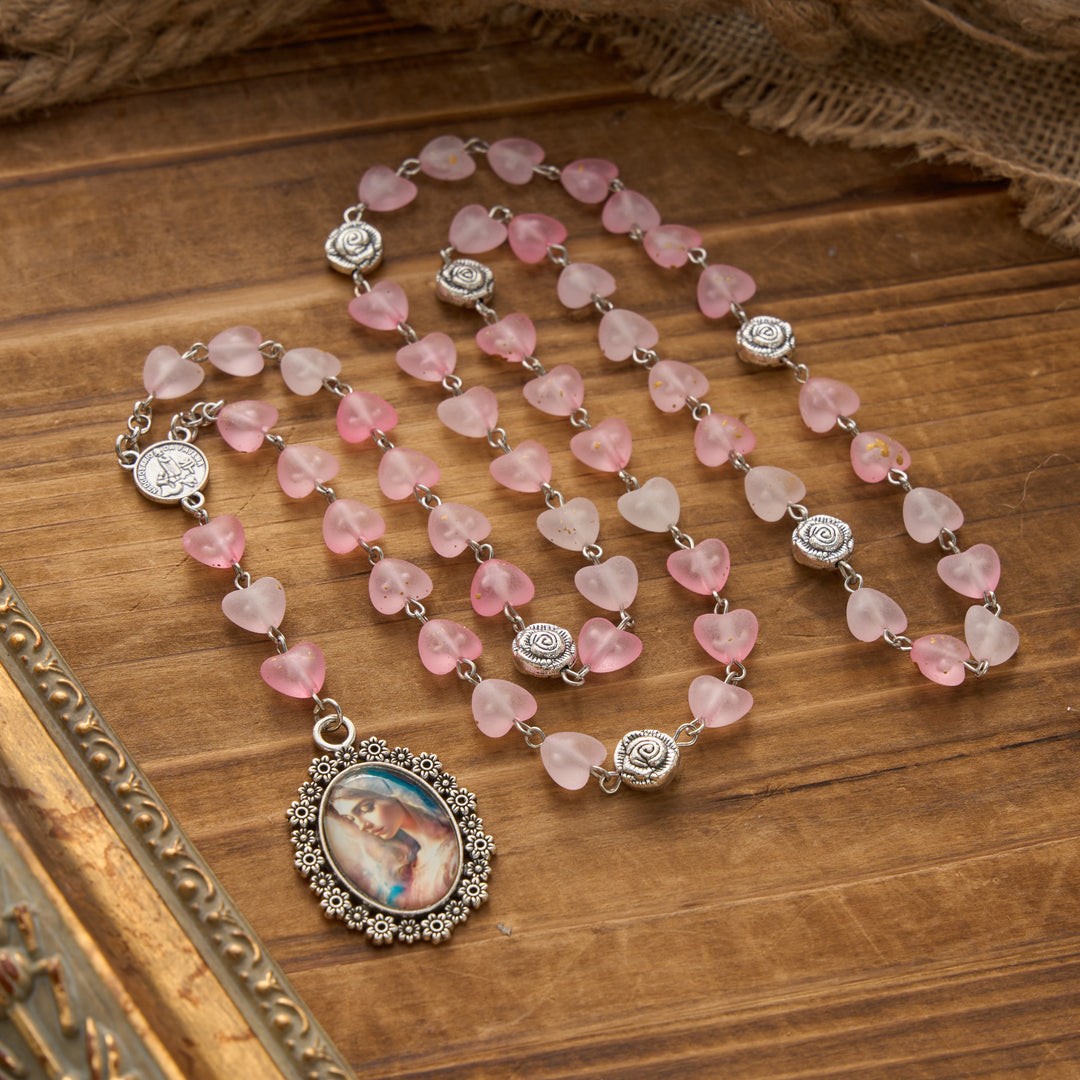 Christianartworkshop Chapelet des Sept Douleurs en perles de verre dépoli dégradées en forme de cœur avec pendentif à l'effigie de la Vierge Marie - Rose - image 11