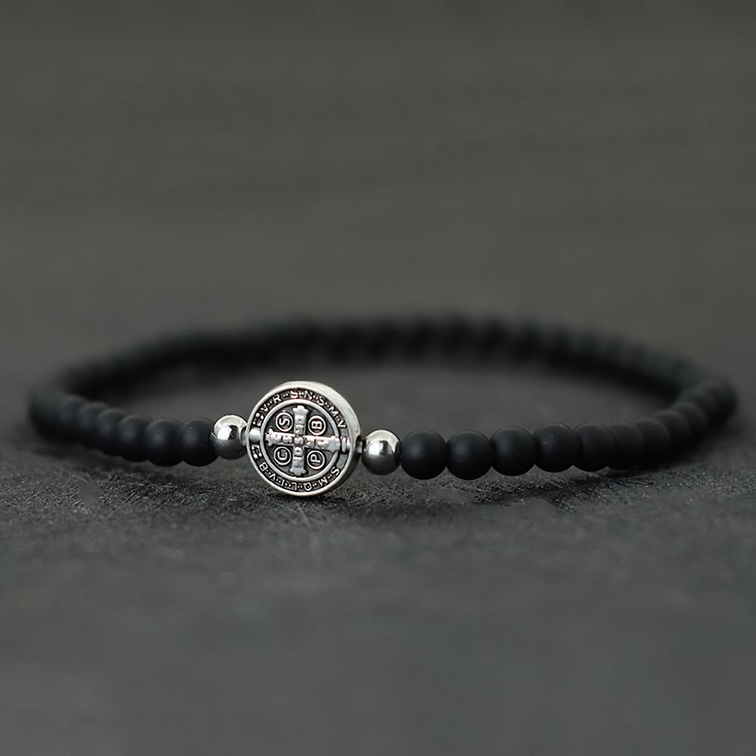 Christianartworkshop Bracelet extensible en perles de pierre naturelle avec entretoises ornées de médailles de saint Benoît en relief : un symbole de protection divine - Pierre mate - image 3