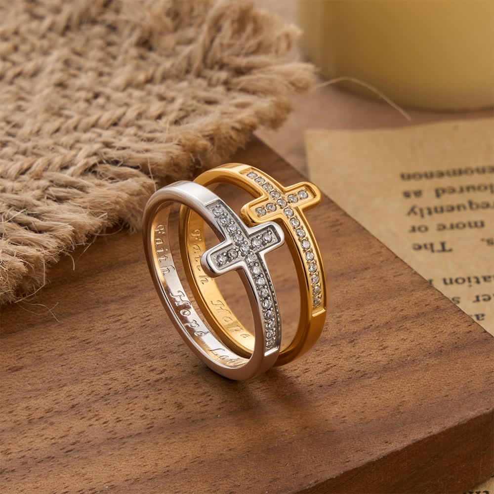 Christianartworkshop Bague croix gravée Foi, Espérance et Amour, bicolore or et argent. - image 0