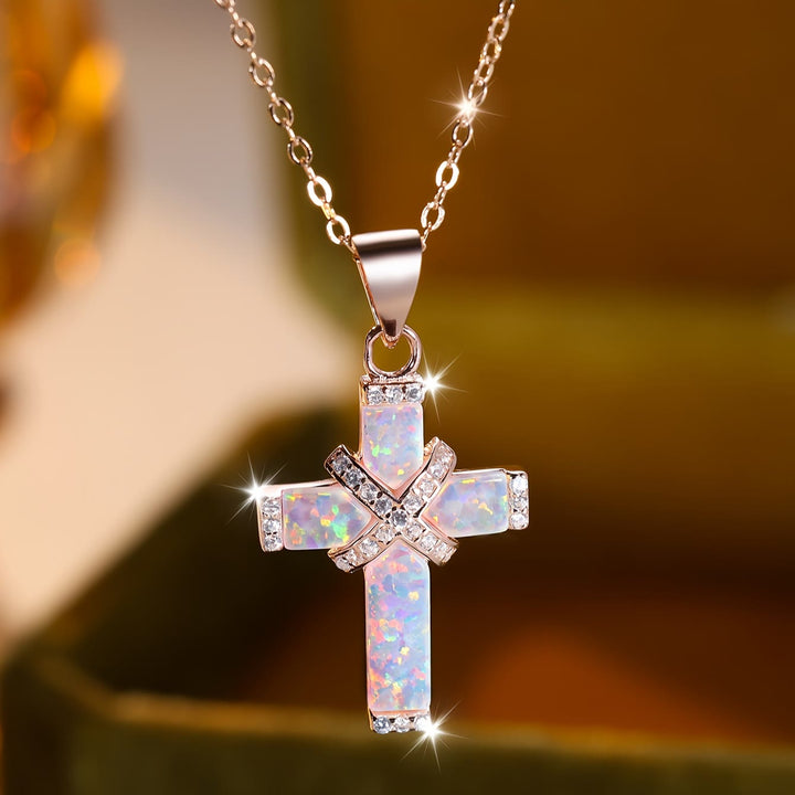 Christianartworkshop Collier avec pendentif croix à plusieurs niveaux en opale incrustée et zircon pavé : un symbole de foi pure - image 2