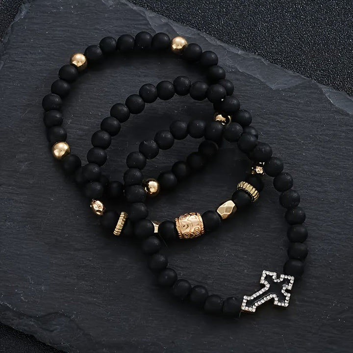 Christianartworkshop Bracelet extensible multicouche en perles de pierre noire mate avec croix pavée de zircon et entretoises dorées sculptées - image 6