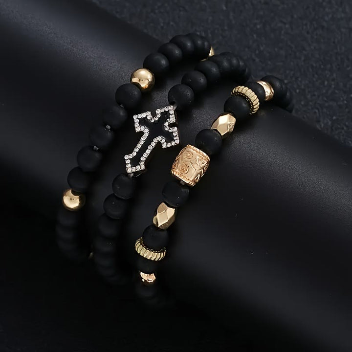 Christianartworkshop Bracelet extensible multicouche en perles de pierre noire mate avec croix pavée de zircon et entretoises dorées sculptées - image 3