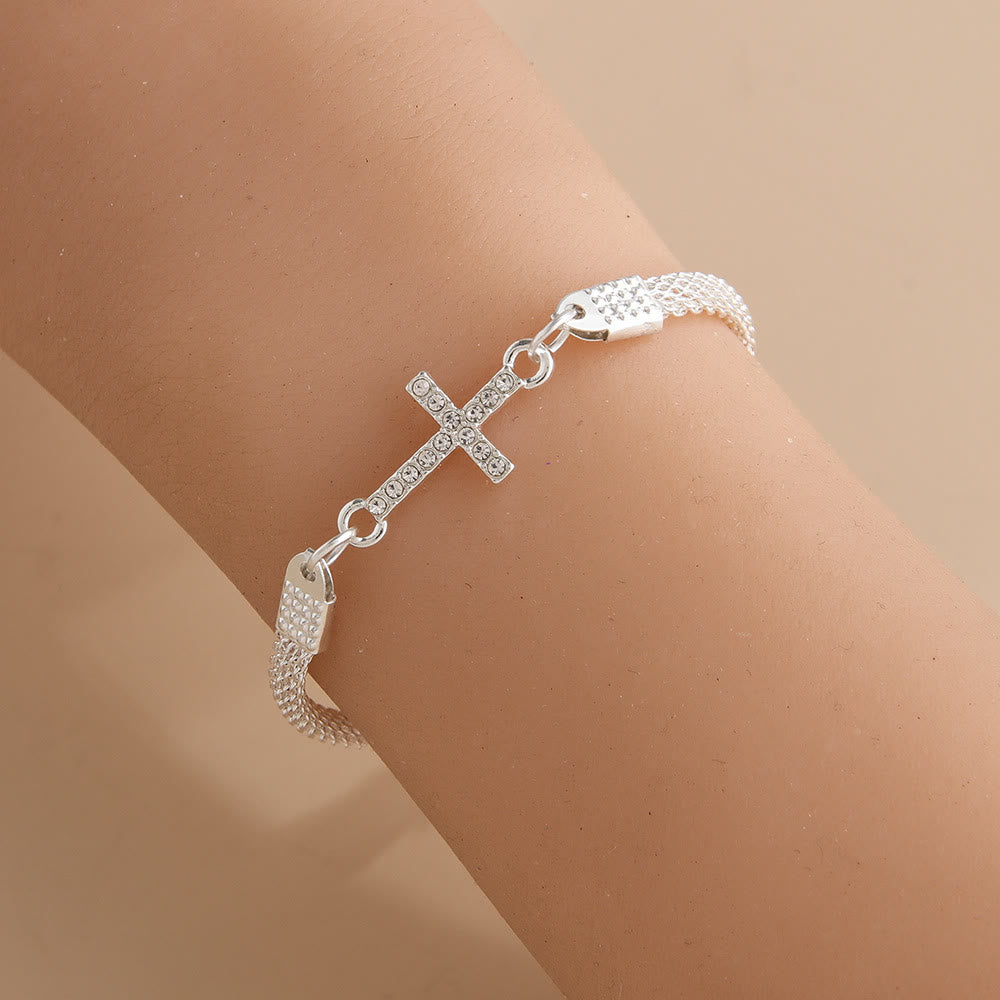 Christianartworkshop Bracelet quotidien en maille tissée délicate orné de cristaux et d'une croix latérale : un rappel de la Miséricorde divine pendant la méditation silencieuse - Argent - image 0