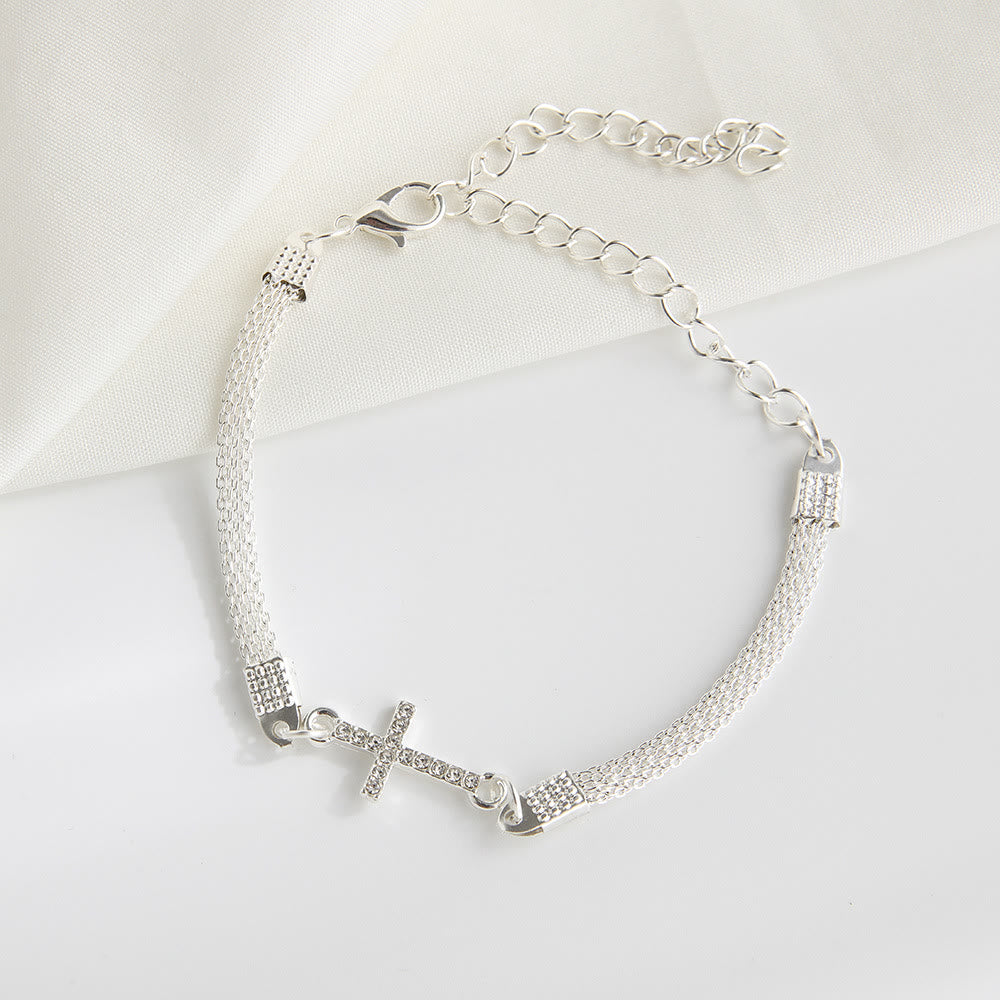 Christianartworkshop Bracelet quotidien en maille tissée délicate orné de cristaux et d'une croix latérale : un rappel de la Miséricorde divine pendant la méditation silencieuse - image 2