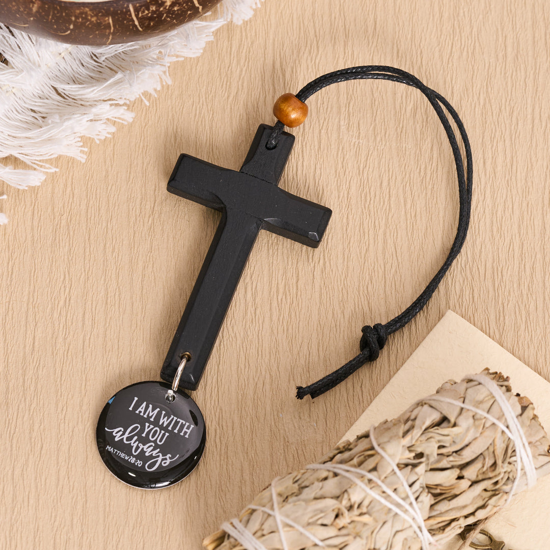 Christianartworkshop Pendentif pour voiture connectée en forme de croix classique en bois massif sculpté, avec référence NFC et verset Matthieu 28:20. - Noir - image 5