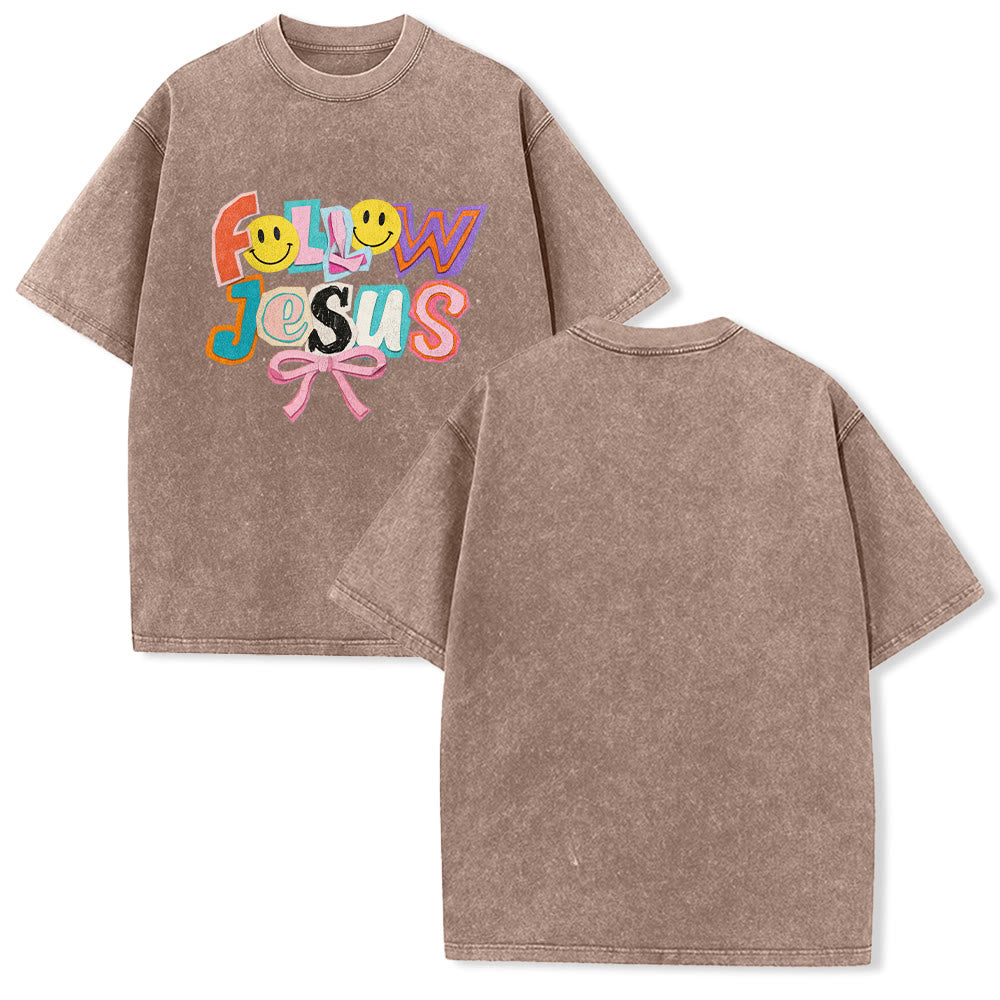Christianartworkshop T-shirt unisexe délavé avec inscription « Follow Jesus Smile Bow Color Block Letter » - Brun - 5XL - image 13