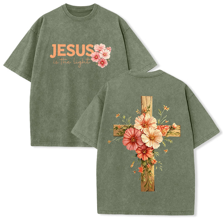 Christianartworkshop T-shirt unisexe délavé avec motif floral et croix double face « Jésus est la lumière » - Vert armée - 5XL - image 7