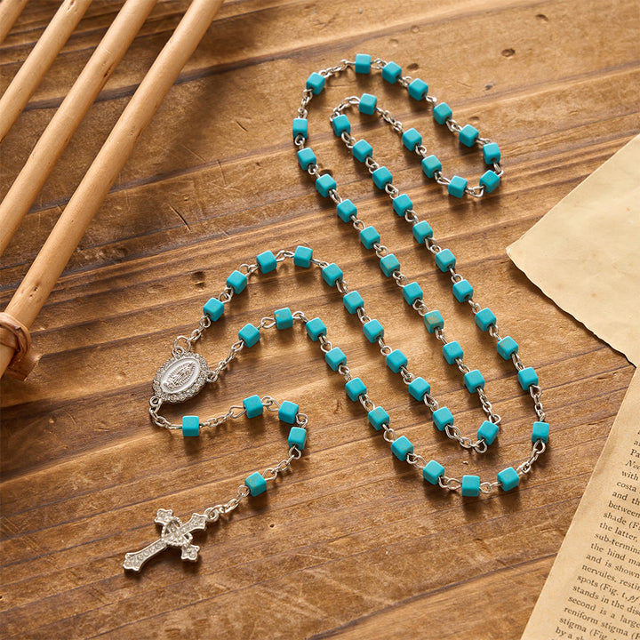 Chapelet de Notre-Dame en perles turquoise cubiques, bordure de cristal, Christianartworkshop : emblème de douce protection céleste - image 2