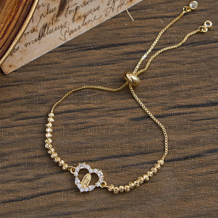 Christianartworkshop Bracelet à mini-perles Notre-Dame avec cadre en cristal assorti : emblème de douce protection céleste - image 10