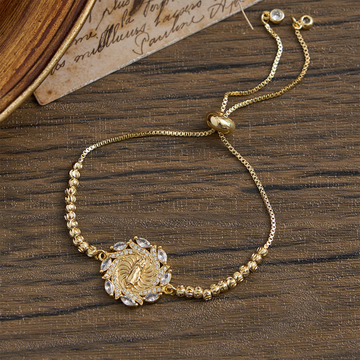 Christianartworkshop Bracelet à mini-perles Notre-Dame avec cadre en cristal assorti : emblème de douce protection céleste - image 4