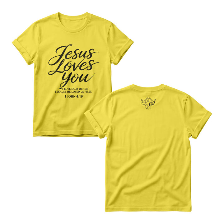 Christianartworkshop T-shirt à col rond pour femme « Jésus t’aime » (écriture cursive fluide, 1 Jean 4 : 19, petit motif de croix et de couronne sur le devant) - Jaune - 4XL - image 3