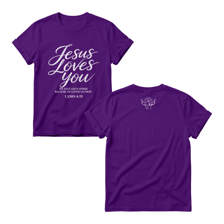 Christianartworkshop T-shirt à col rond pour femme « Jésus t’aime » (écriture cursive fluide, 1 Jean 4 : 19, petit motif de croix et de couronne sur le devant) - Violet - 4XL - image 7
