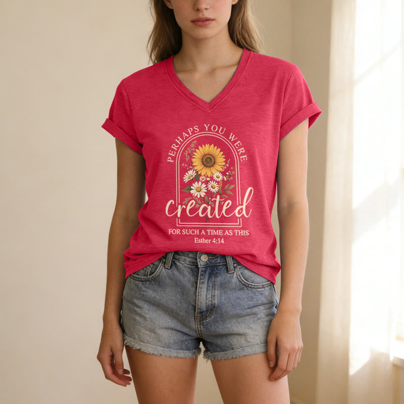 Christianartworkshop T-shirt vintage à col en V avec motif tournesol et marguerites, citation biblique d'Esther 4:14 - image 1