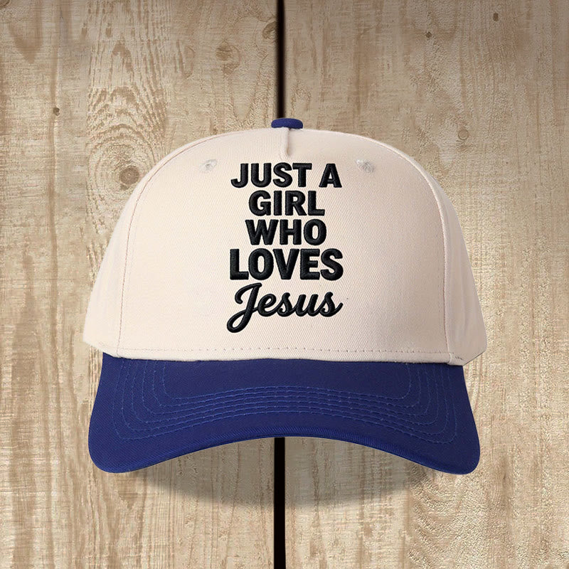 Christianartworkshop Juste une fille qui aime les impressions verticales à police mixte sur le devant Casquette de baseball ajustable - Bleu foncé - image 0