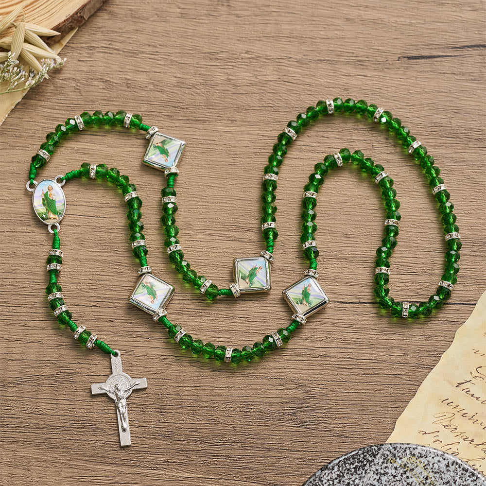 Christianartworkshop Chapelet à perles rondes transparentes émeraude avec plaques à l'effigie de saint Patrick et crucifix INRI - image 1