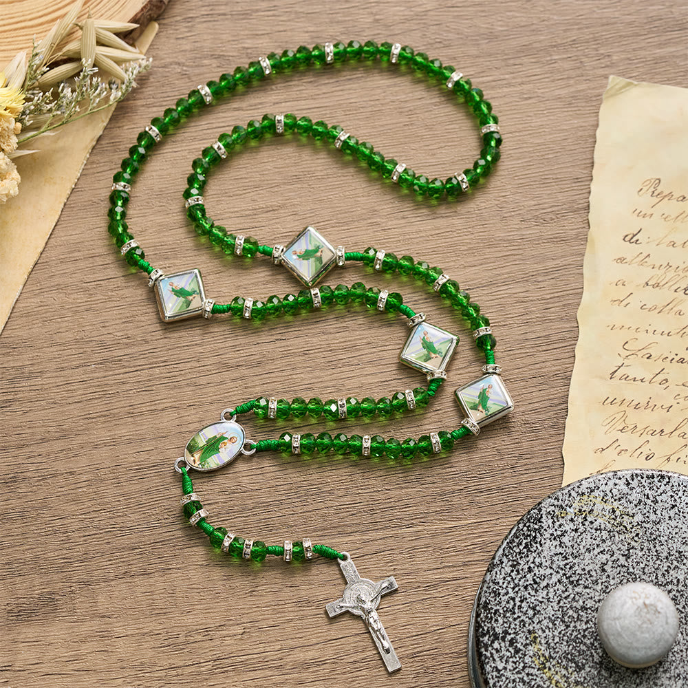 Christianartworkshop Chapelet à perles rondes transparentes émeraude avec plaques à l'effigie de saint Patrick et crucifix INRI - Saint Patrick et le crucifix - image 0