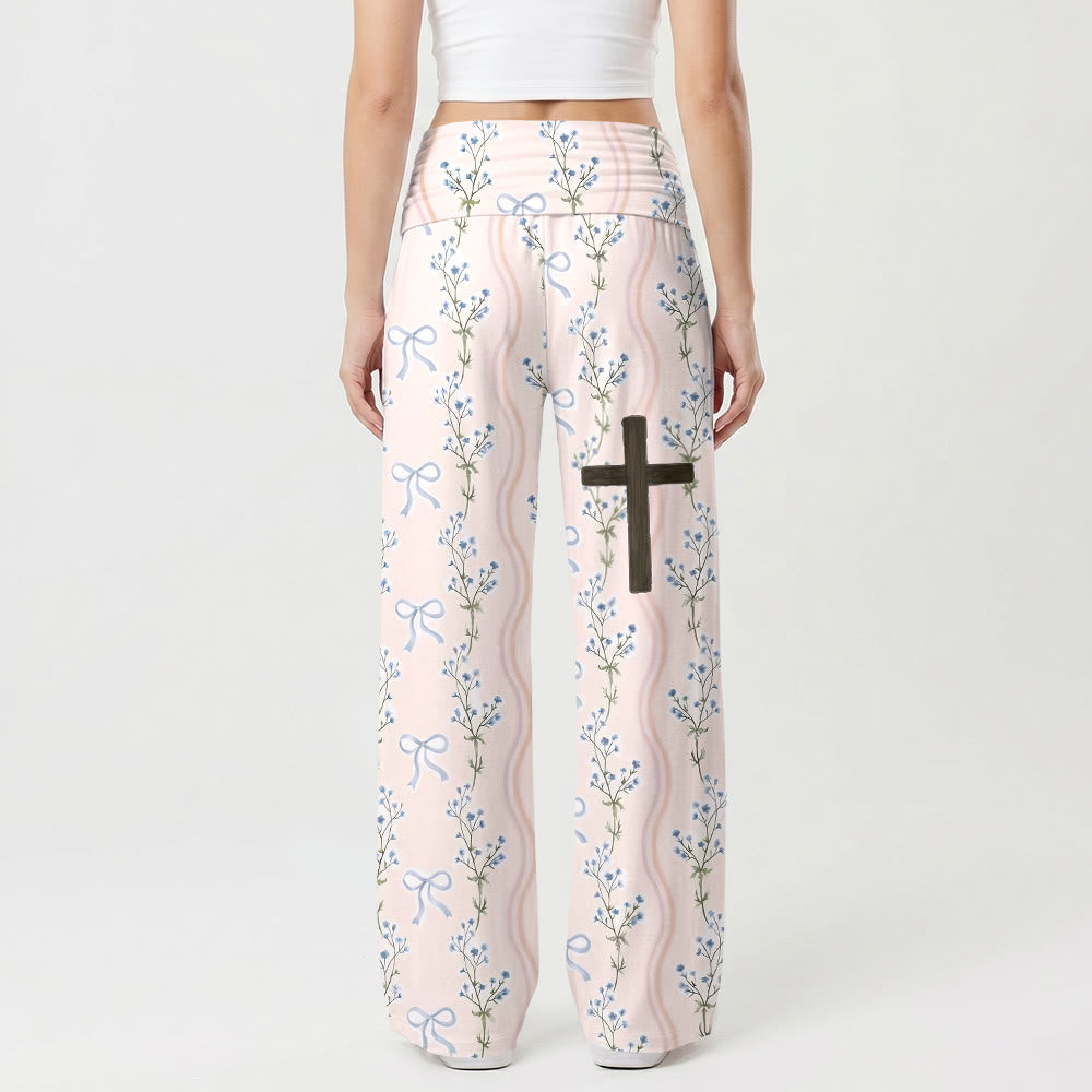 Christianartworkshop Pantalon à rayures et nœuds floraux verticaux imprimé intégral, croix en bois sur la cuisse, revers taille haute et jambes larges - image 1