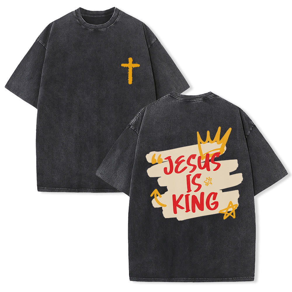 Christianartworkshop T-shirt unisexe vintage délavé avec motif grunge, couronne et croix sur la poitrine gauche, imprimé effet pinceau et lettrage à la brosse. - Noir - 5XL - image 0
