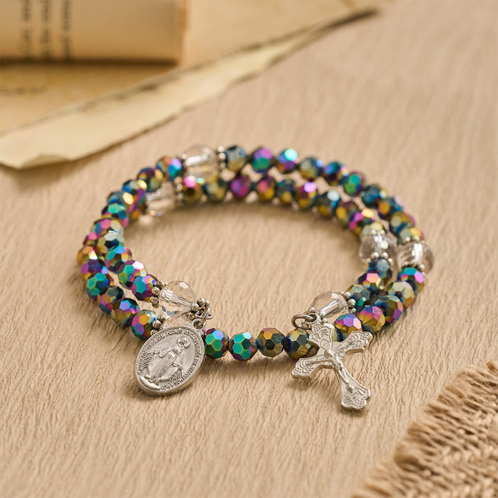 Christianartworkshop Bracelet crucifix orné d'une médaille de la Vierge Marie en perles à facettes : emblème personnalisé de la foi céleste inébranlable - image 2