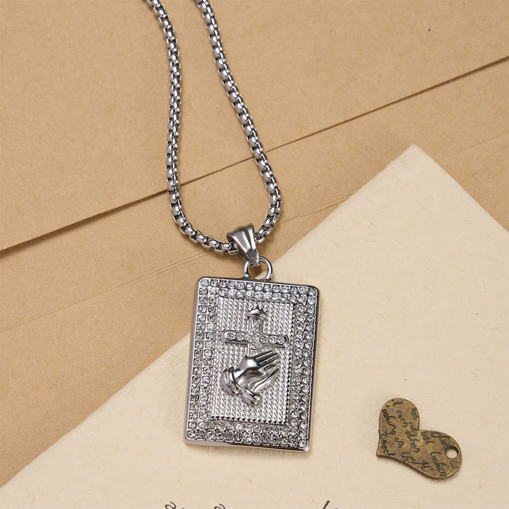 Christianartworkshop Collier à maillons rectangulaires avec pendentif croix et mains jointes en prière : emblème intemporel de prière sincère et fervente. - Argent - image 3