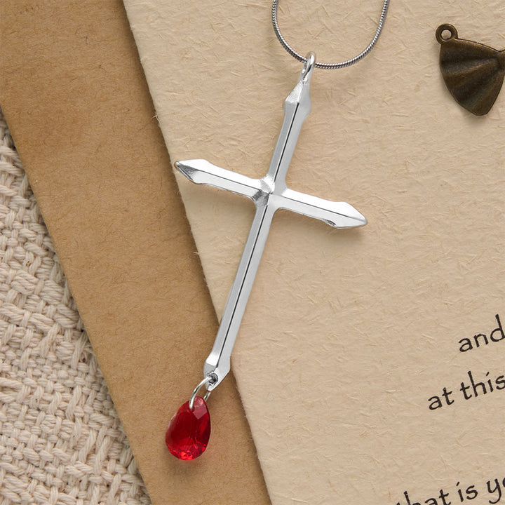 Collier Croix Épée avec pendentif en zircon rouge, Christianartworkshop : un souvenir sacré pour les croyants - Croix et goutte rouge - image 0