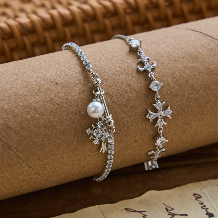 Christianartworkshop Bracelet à breloque Croix Sacrée Fleur de Lys : Emblème personnalisé de douce paix céleste - image 4