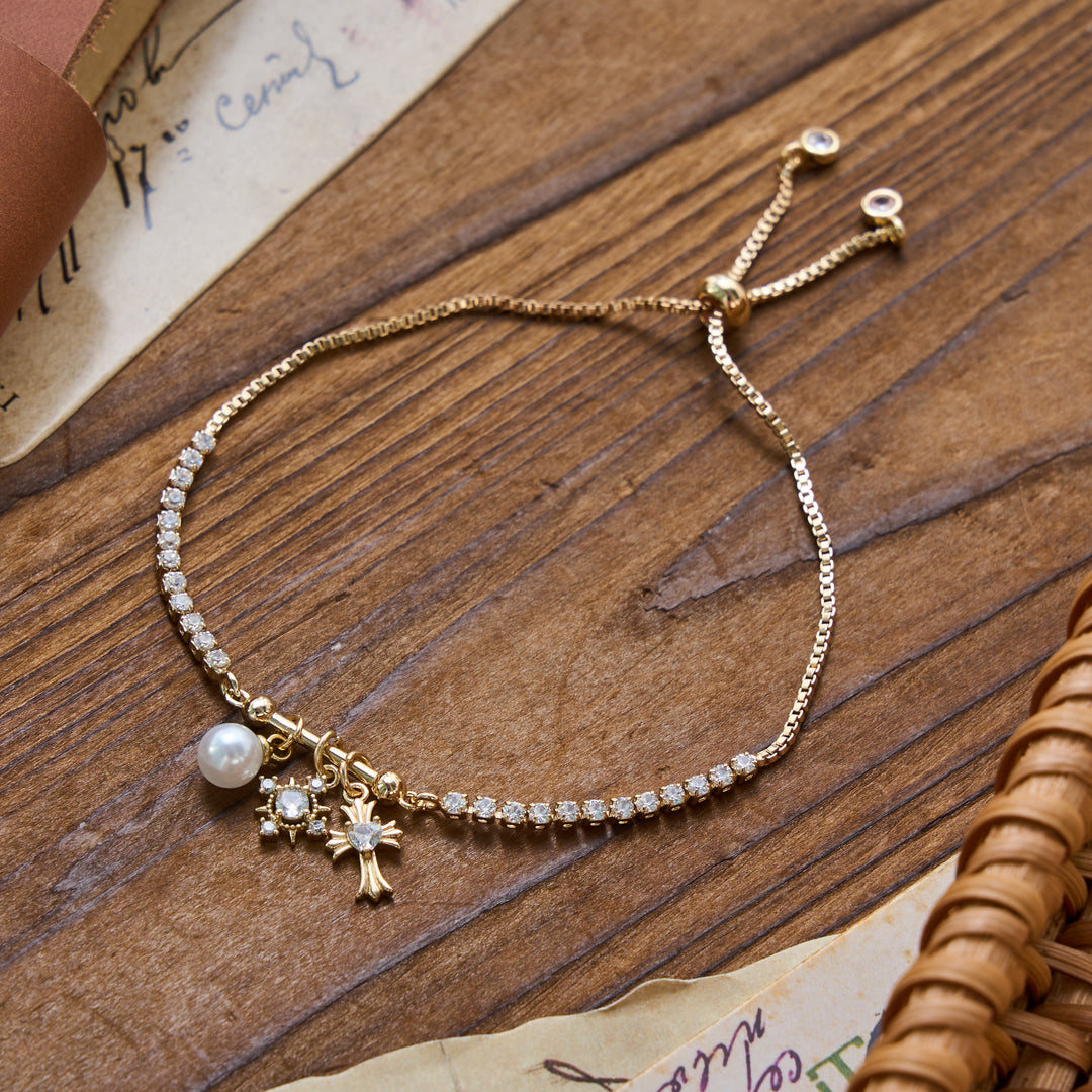 Christianartworkshop Bracelet à breloque Croix Sacrée Fleur de Lys : Emblème personnalisé de douce paix céleste - Style B - Doré - image 8