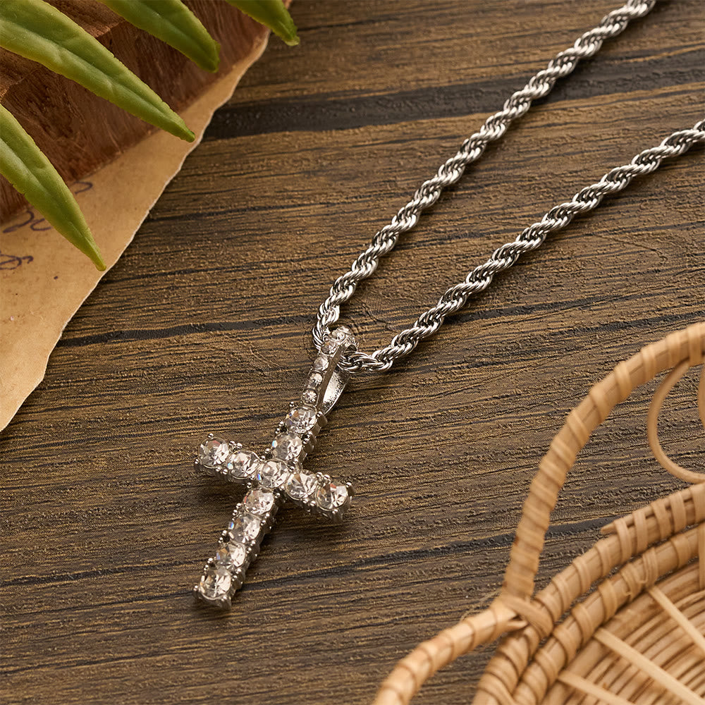Christianartworkshop Collier croix sertie de pierres et orné d'une chaîne torsadée lisse : emblème intemporel de douce protection céleste - image 6