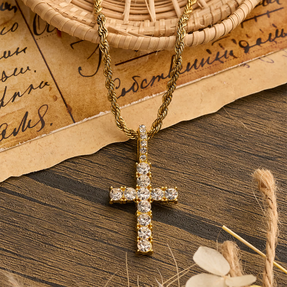Christianartworkshop Collier croix sertie de pierres et orné d'une chaîne torsadée lisse : emblème intemporel de douce protection céleste - Doré - image 2