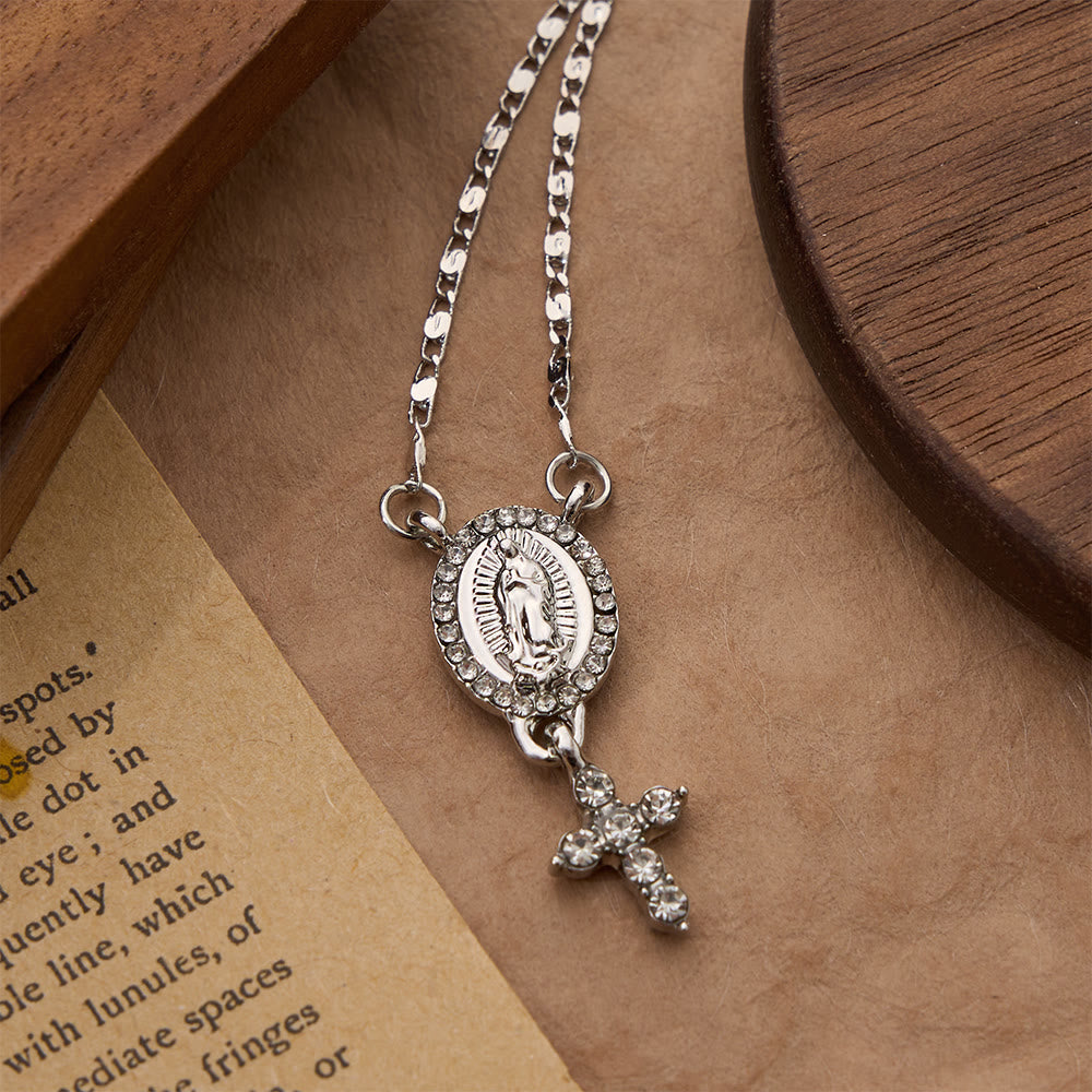 Christianartworkshop Collier pendentif Notre-Dame et Croix à deux breloques : emblème intemporel de la douce protection céleste - Argent - image 0