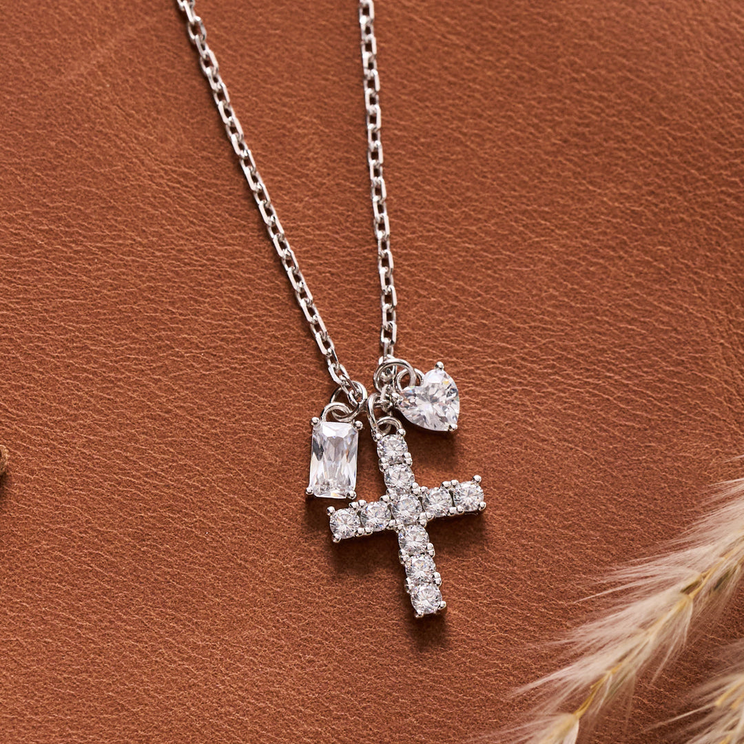 Christianartworkshop Collier en argent sterling avec croix en pierre ronde, cœur et accent rectangulaire : emblème intemporel de douce protection céleste - Argent - image 3