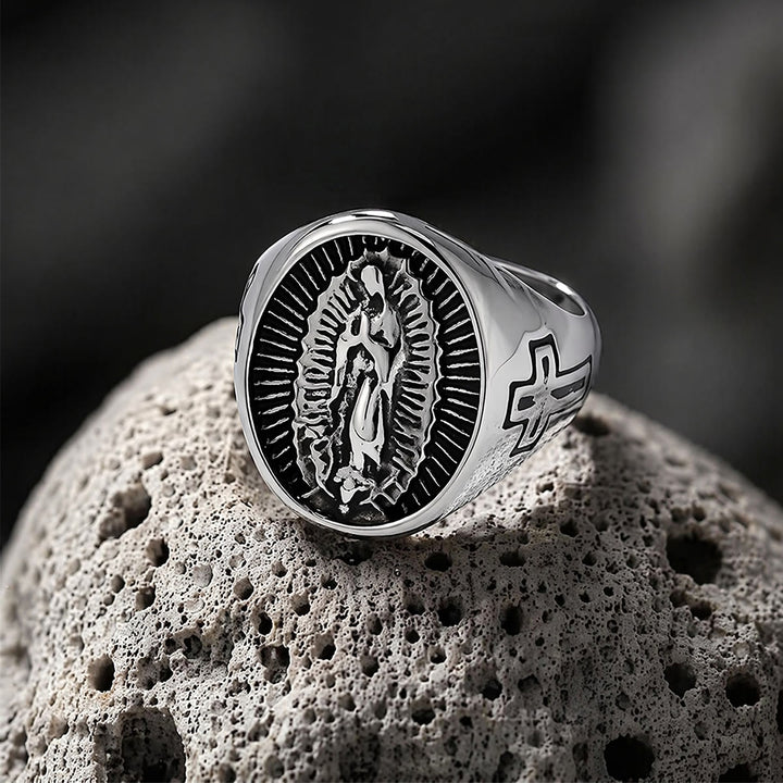 Christianartworkshop Bague imposante en relief avec croix Notre-Dame de Guadalupe : emblème intemporel d’une foi sacrée inébranlable - image 9