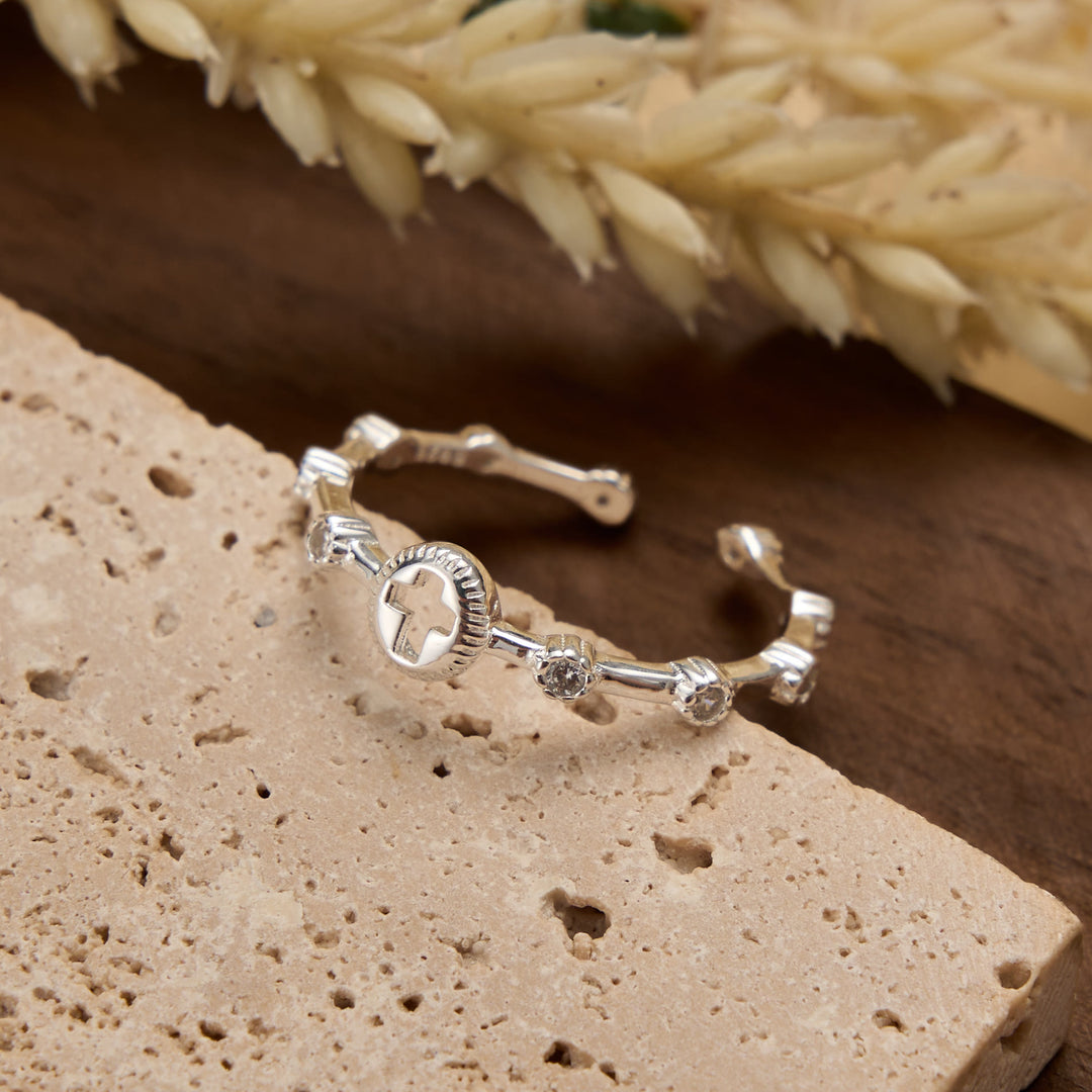 Christianartworkshop Bague ajustable en argent sterling avec croix creuse : emblème intemporel d'une foi sacrée inébranlable - image 4