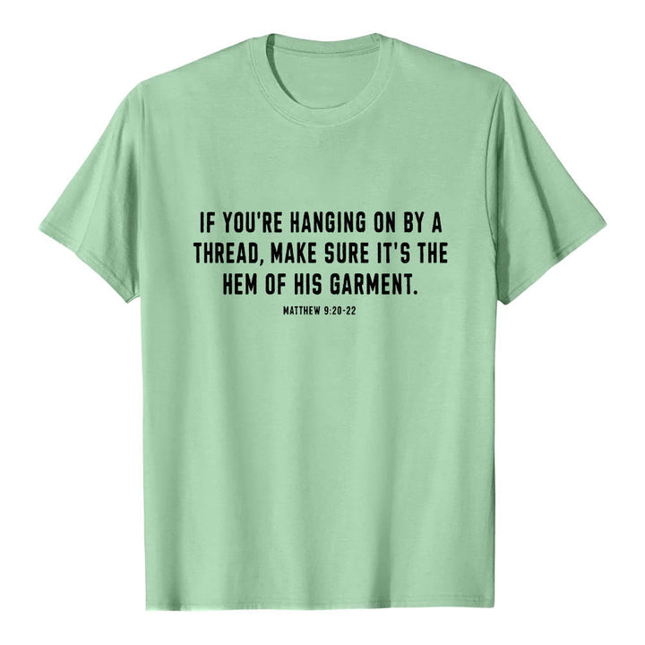 Christianartworkshop Si tu ne tiens qu'à un fil (Matthieu 9:22) - T-shirt premium à manches courtes - Illustration du berger et des brebis au dos - image 22