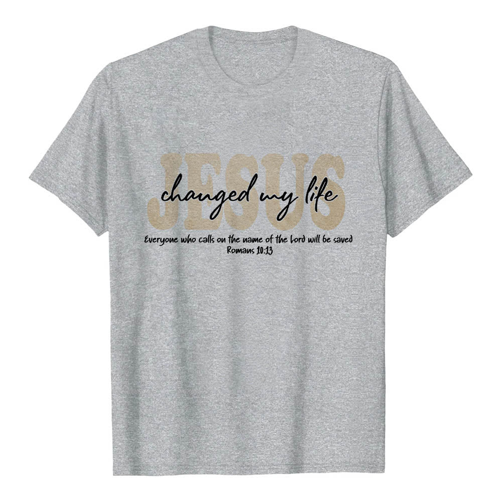 Christianartworkshop T-shirt premium à manches courtes avec inscription cursive « Jésus a changé ma vie » (Romains 10:13), triple couche de texte. - Gris - 2XL - image 15