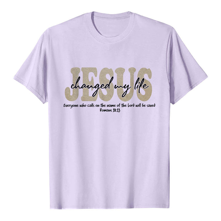 Christianartworkshop T-shirt premium à manches courtes avec inscription cursive « Jésus a changé ma vie » (Romains 10:13), triple couche de texte. - Violet - 2XL - image 12