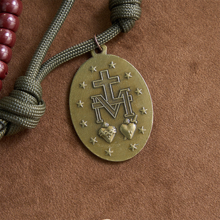 Christianartworkshop Chapelet crucifix à trois panneaux avec perle cylindrique marron et paracorde marron à 15 dizaines - image 7