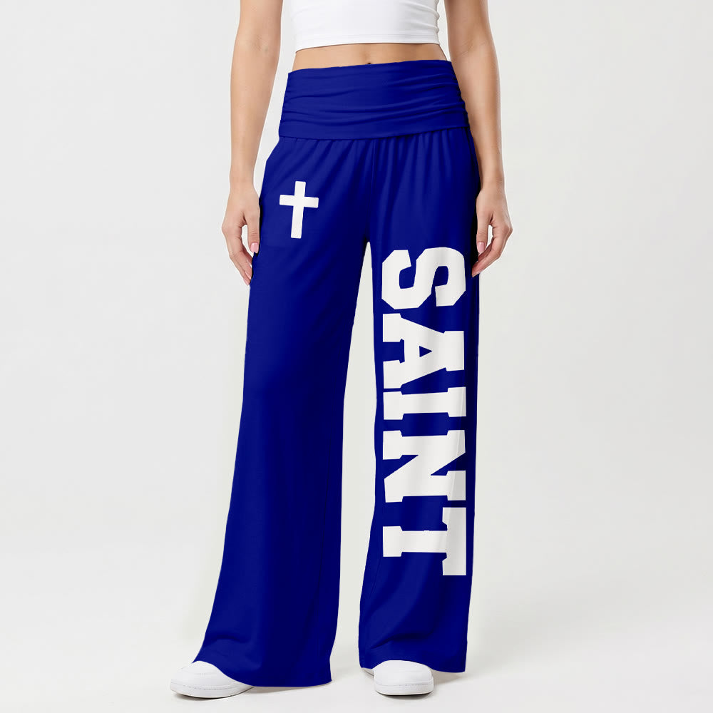 Christianartworkshop Pantalon universitaire imprimé intégral vertical avec la lettre SAINT et une croix blanche, taille haute et jambes larges. - image 16